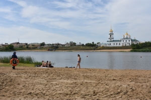 В Троицке открылся муниципальный пляж