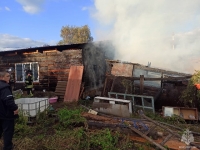 Вчера в 16:53 на пульт диспетчера ЦППС 7ПСО ФПС ГПС по Челябинской области поступило сообщение о возгорании по адресу Щорса дом 3.