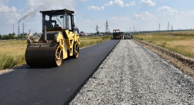 Более 48 млн рублей выделено на текущий ремонт дорог в 2021 году