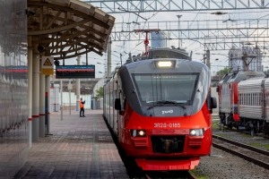 Между Челябинском и Троицком с 1 июня запустят дополнительный пригородный поезд