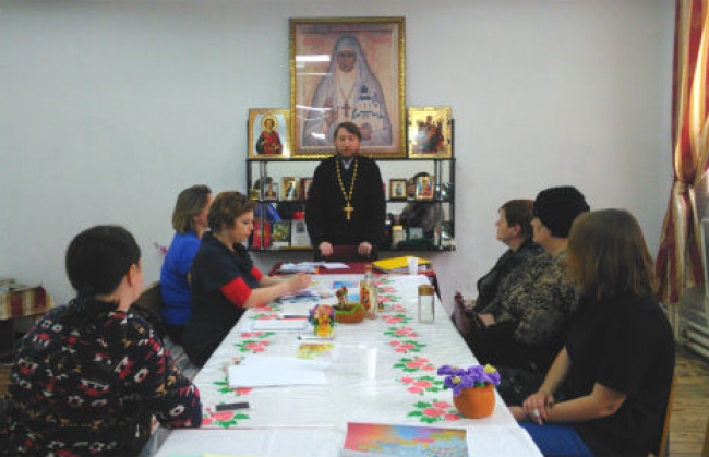 В Отделе благотворительности и социального служения Троицкой епархии состоялось собрание.