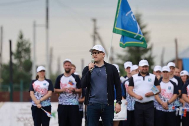 Алексей Текслер принял участие в церемонии открытия 45-х Областных летних сельских спортивных игр «Золотой колос»
