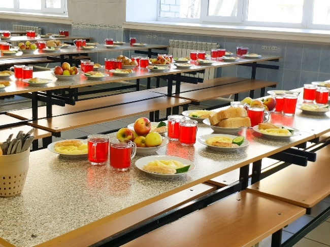 В администрации города обсудили организацию питания в образовательных учреждениях