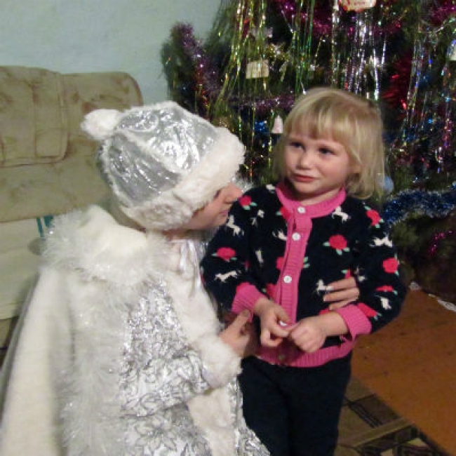 В селе кособродка поздравили с Новым годом маленьких казачат