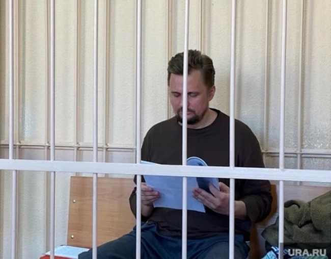 Обвиняемый в получении взятки мэр Троицка Александр Виноградов останется в СИЗО до 12 апреля.