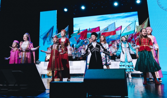 Южноуральская делегация приняла участие во Всероссийском форуме национального единства в Ханты-Мансийске