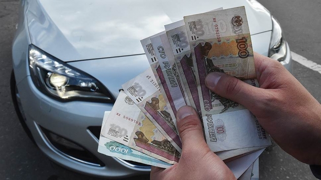 Житель Троицкого района искал деньги вместе с нарядом полиции
