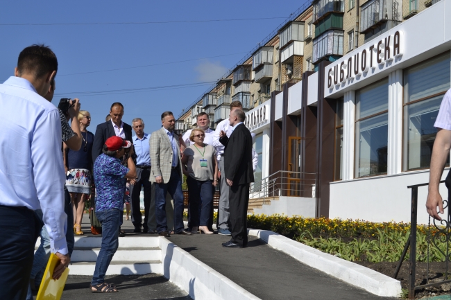 В рамках визита в Троицк губернатор Челябинской области посетил ряд объектов