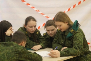 В городском Доме культуры состоялся первый этап военно-спортивной игры «Зарница - во Славу Отечества»