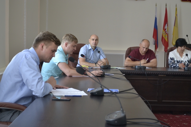 На политсовете троицкого отделения партии «Единая Россия» обсудили проекты по благоустройству территории