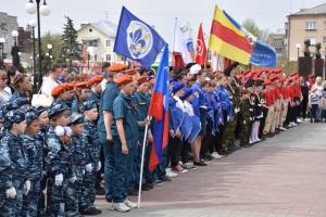 Александр Виноградов поздравил новых членов военно-патриотических объединений с торжественной присягой