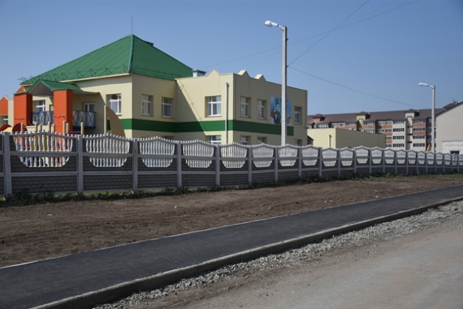 Завершены работы по устройству тротуара у детского сада №7