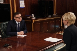 Алексей Текслер провел рабочую встречу с уполномоченным по правам человека в регионе Юлией Сударенко