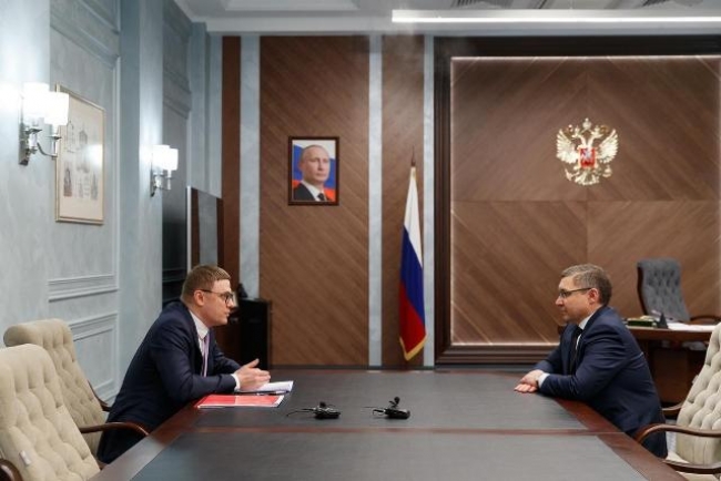 Глава Минстроя РФ Владимир Якушев и губернатор Алексей Текслер обсудили реализацию национальных проектов