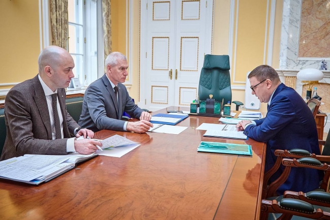 Алексей Текслер провел рабочую встречу с министром спорта Российской Федерации Олегом Матыциным