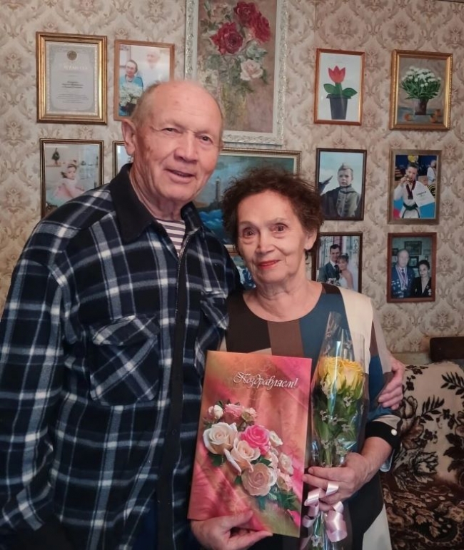 Председатель клуба «Калина» Тамара Семеновна Кандерова отметила свой 80-летний юбилей