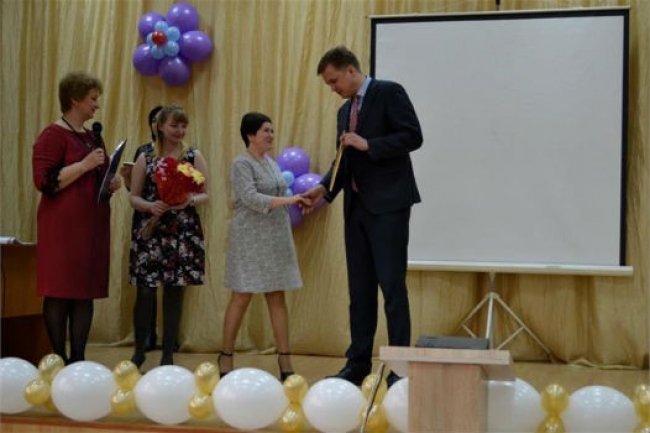 Глава города наградил победителей конкурса «Педагог года в дошкольном образовании»