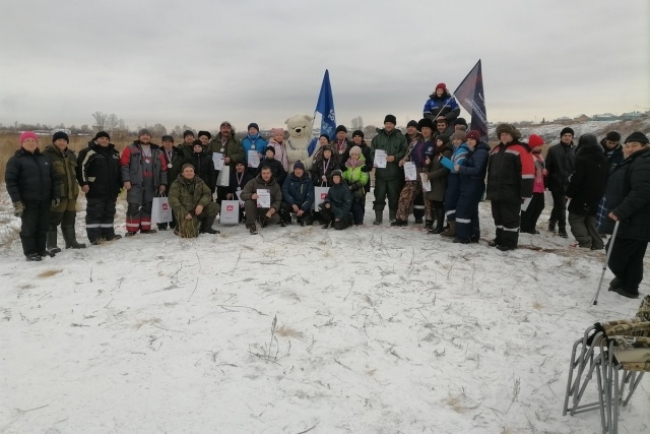 На реке Увелька состоялся VI фестиваль Троицка по зимней рыбалке