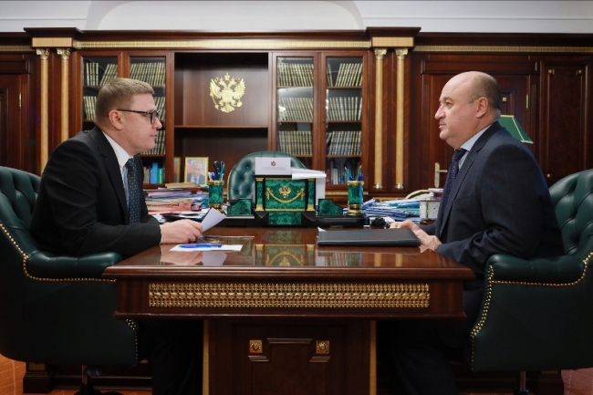 Алексей Текслер провел рабочую встречу с председателем избирательной комиссии региона Евгением Голицыным